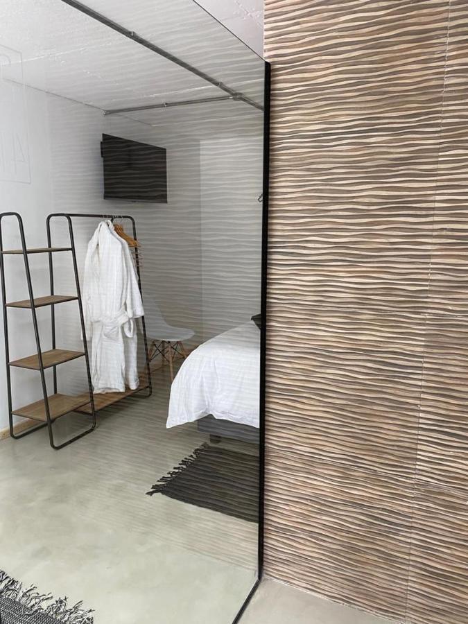 Luxury Upmarket Guesthouse 20 On 4Th Rustenburg Ngoại thất bức ảnh