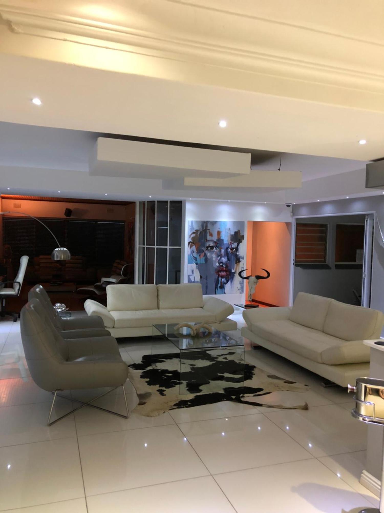 Luxury Upmarket Guesthouse 20 On 4Th Rustenburg Ngoại thất bức ảnh