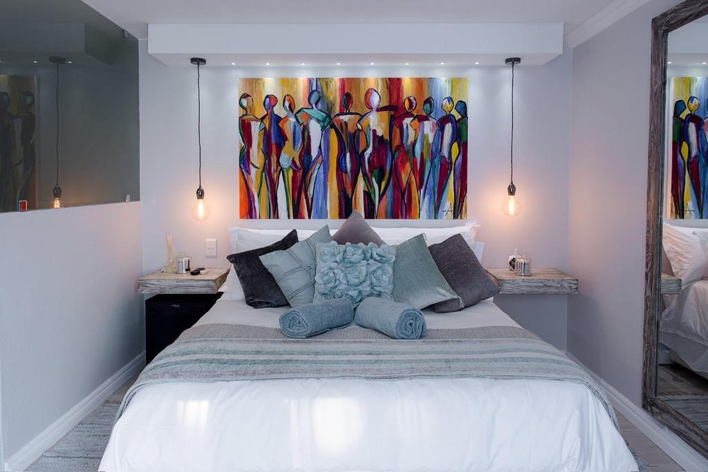 Luxury Upmarket Guesthouse 20 On 4Th Rustenburg Ngoại thất bức ảnh